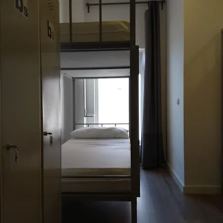 Hostel Check In León