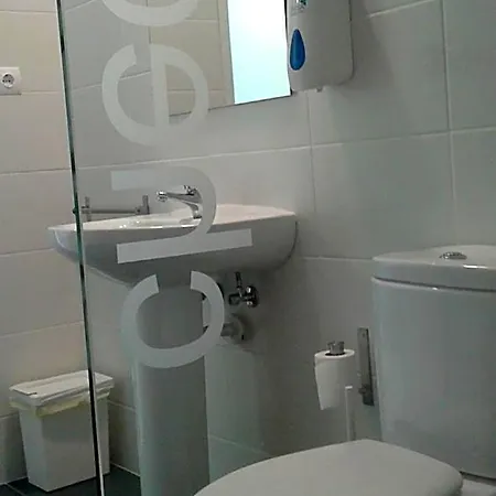 Hostal Check In León