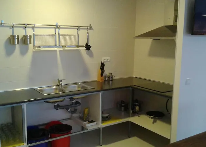 호스텔 체크 인 레옹 레온